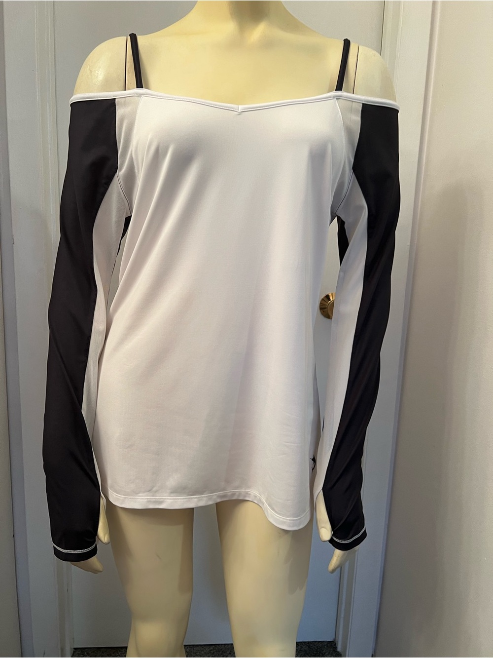 Reel Legends Off-Shoulder Long Sleeve Top in White and Black